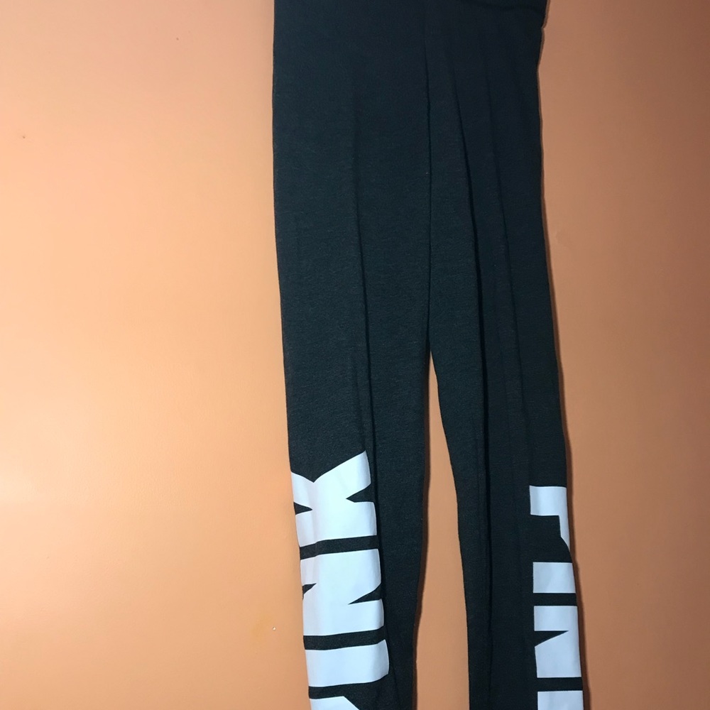 VSPINK leggings